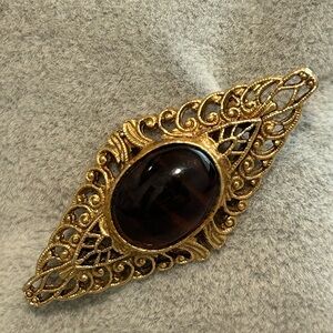 Vintage Gold Tone Filigree Brooch Tiger Eye Cabochon Pin